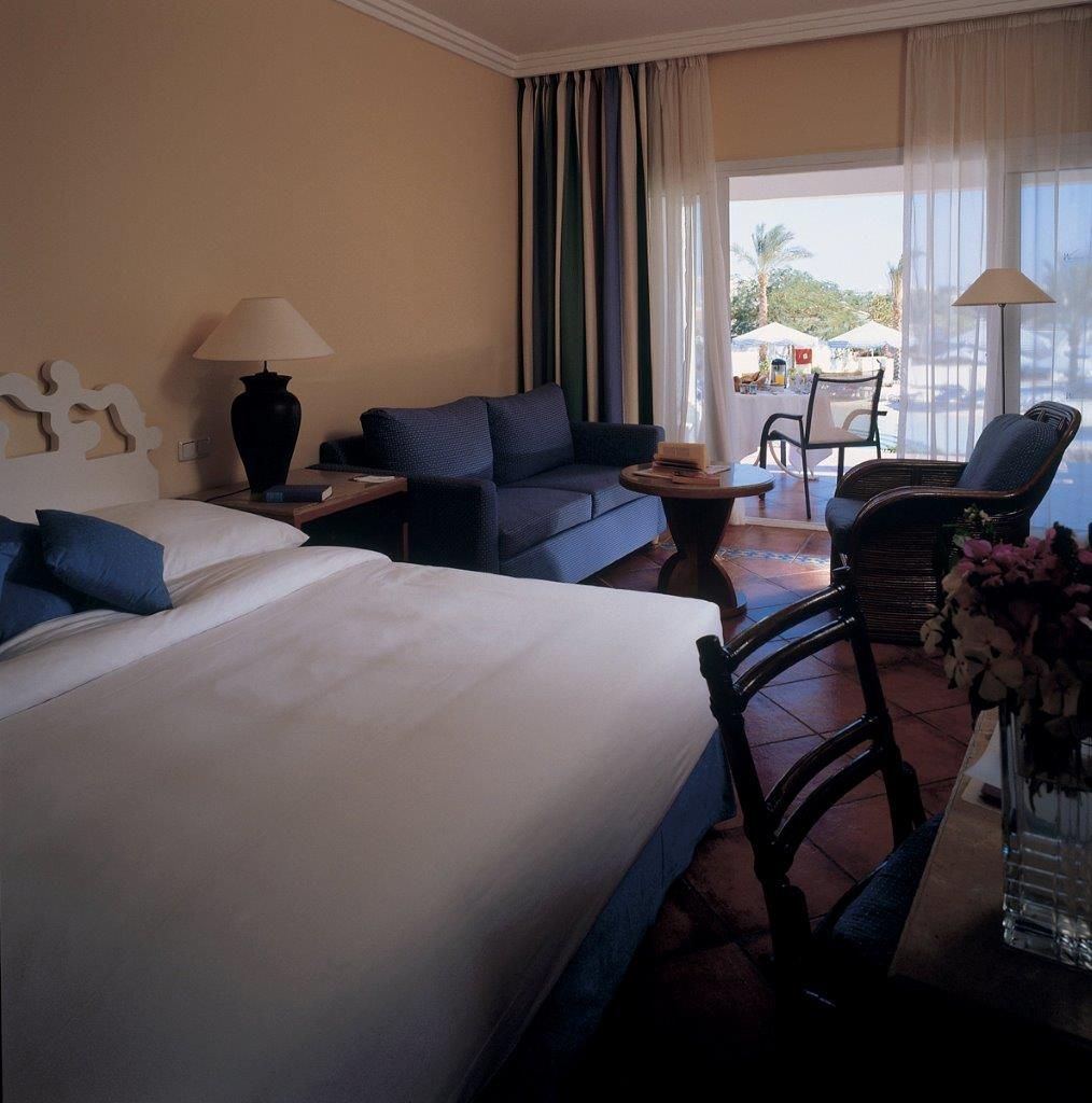 沙姆梦想度假酒店 沙姆沙伊赫 外观 照片 A room at the Hilton Sharm Plaza