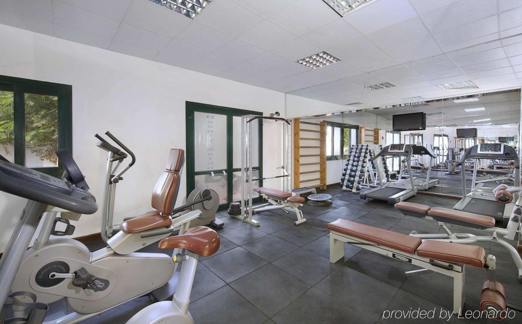 沙姆梦想度假酒店 沙姆沙伊赫 外观 照片 The gym at the hotel